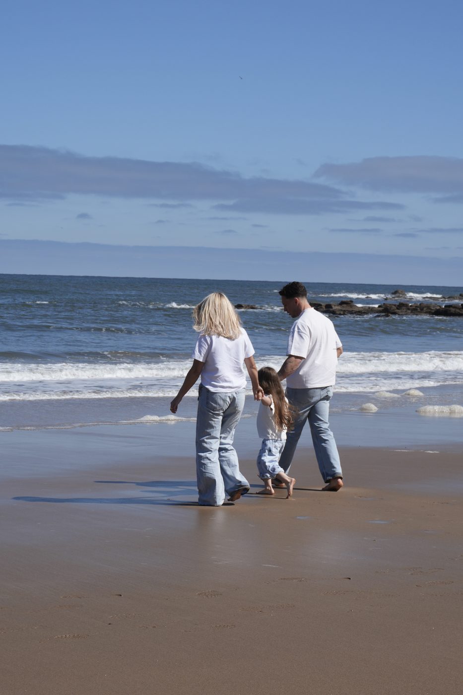 Family beach event content